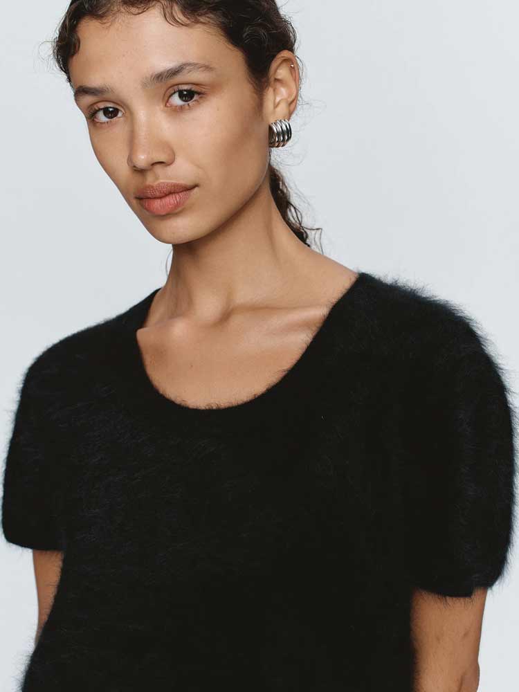 Alba Tee Black