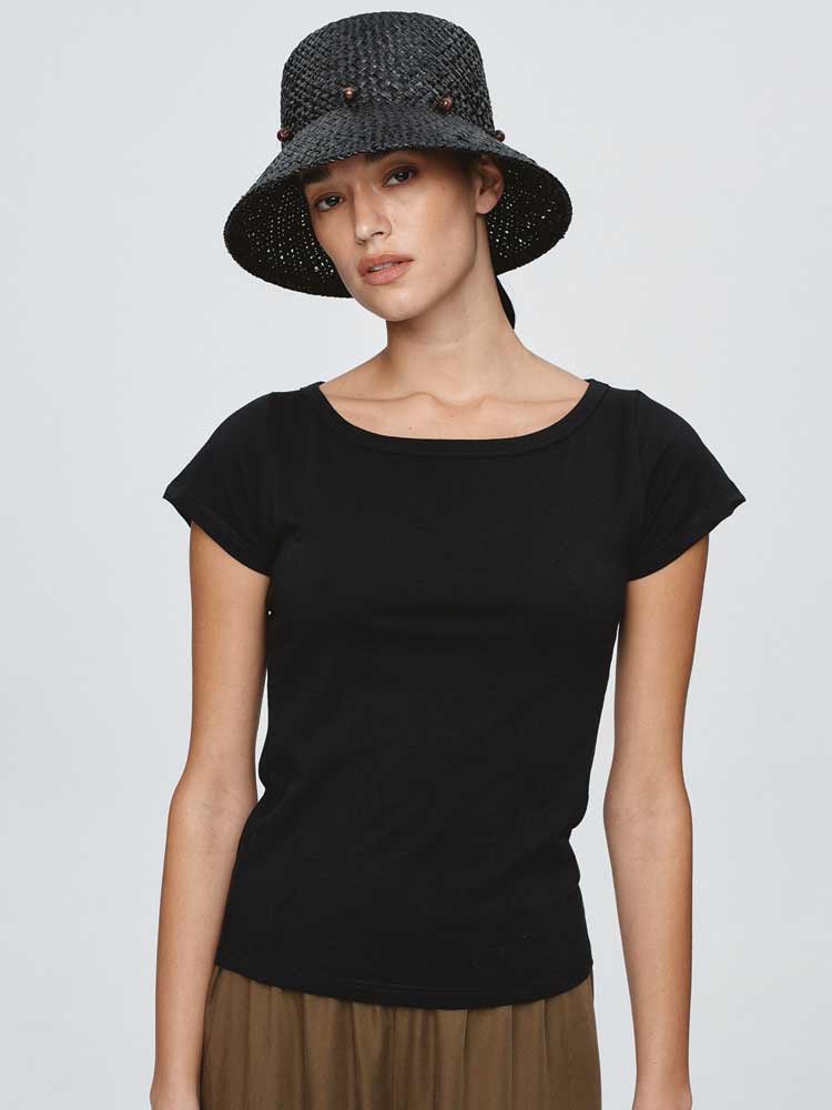 Avia Hat Black
