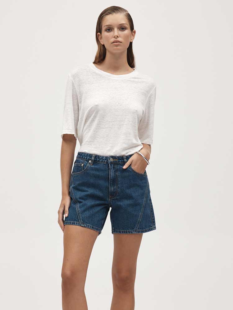 Curve Seam Short Heritage Blue