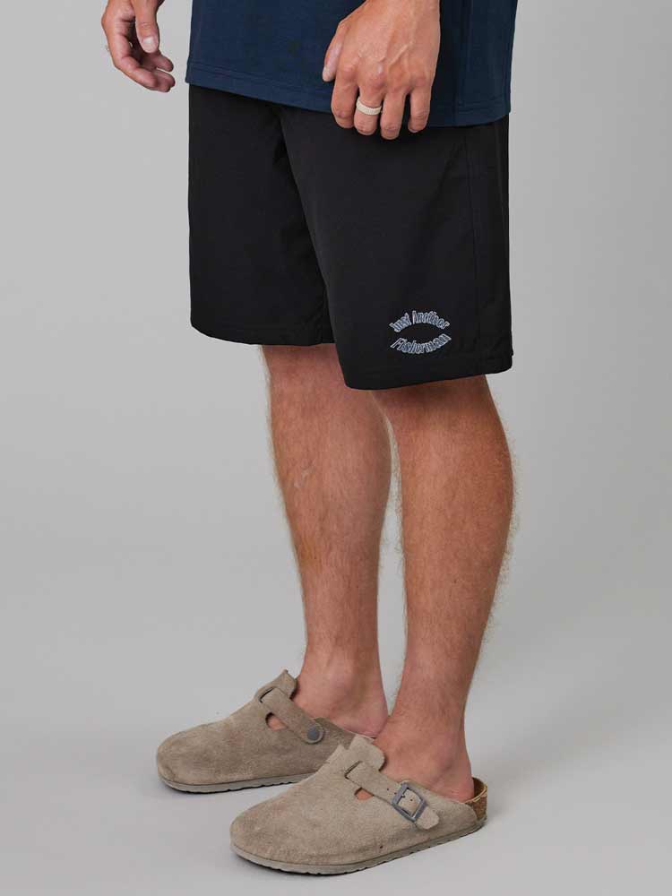 Kingi Shorts Black