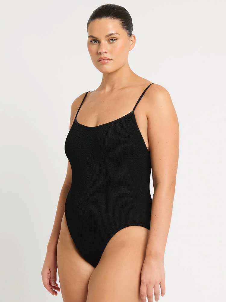 Low Palace 1 Piece Black