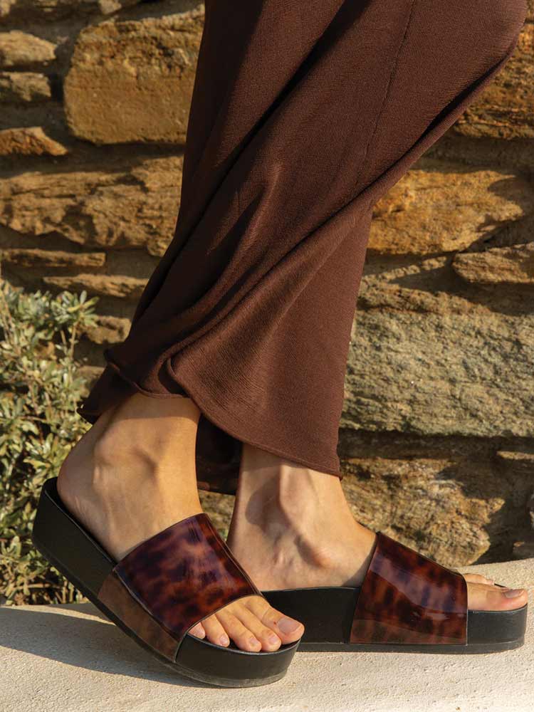 Platform Slide Animal