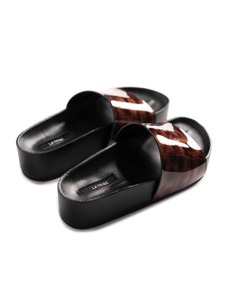 Platform Slide Animal