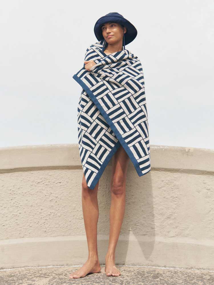 Willis Pool Towel Obsidian & stone