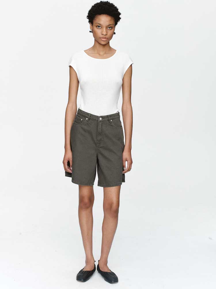 Relaxed Jean Short Rosemary