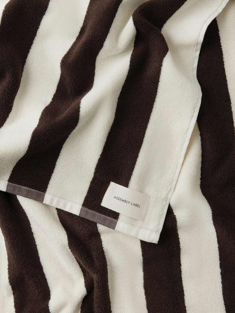Signature Stripe Beach Towel Ganache/Cream